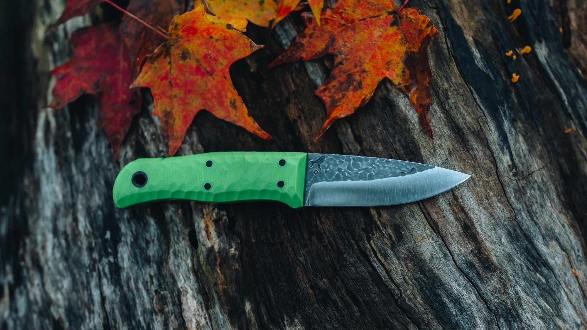 Traveler - in textured lime green G-10 - (Procut)