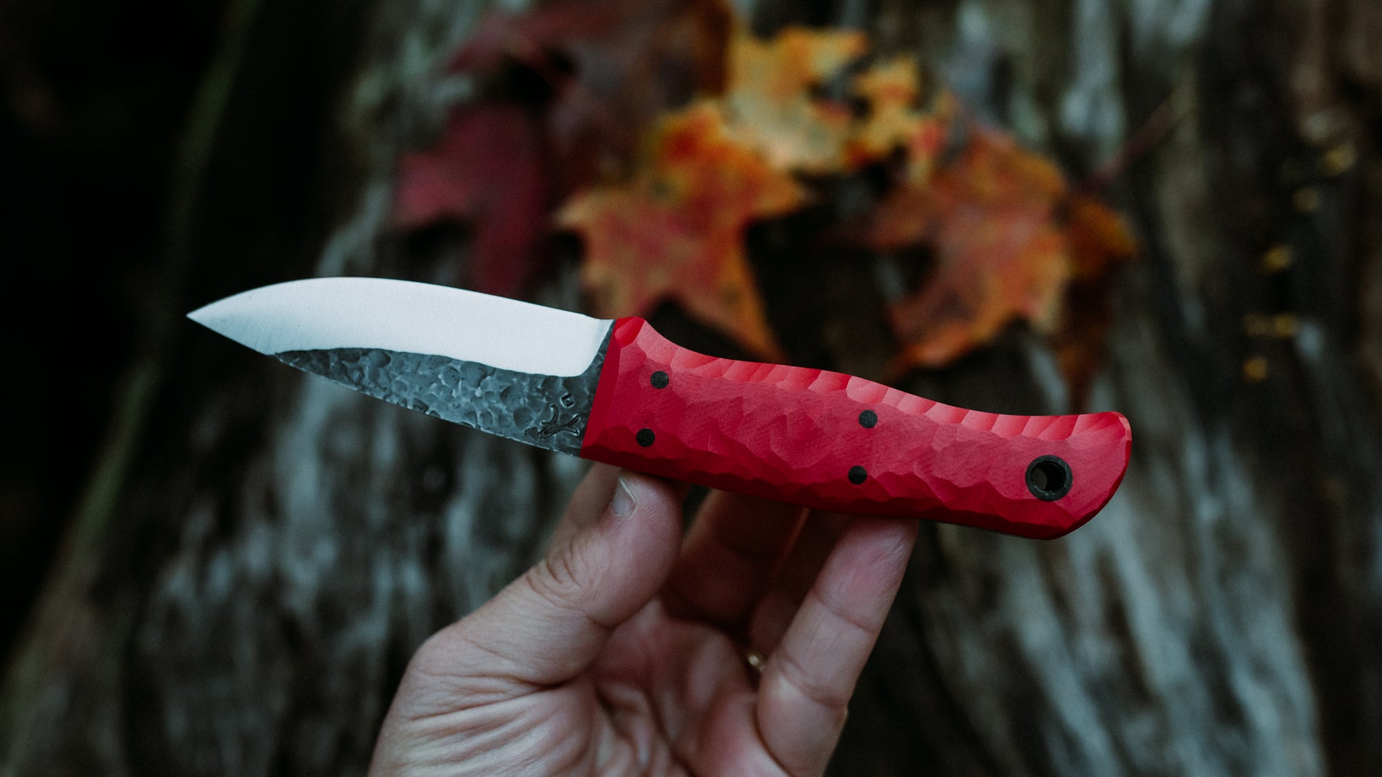 Traveler - in textured cherry red G-10 - (Procut)
