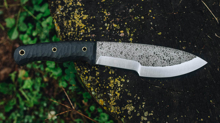 Bullshark - in textured black G-10 - (Procut)